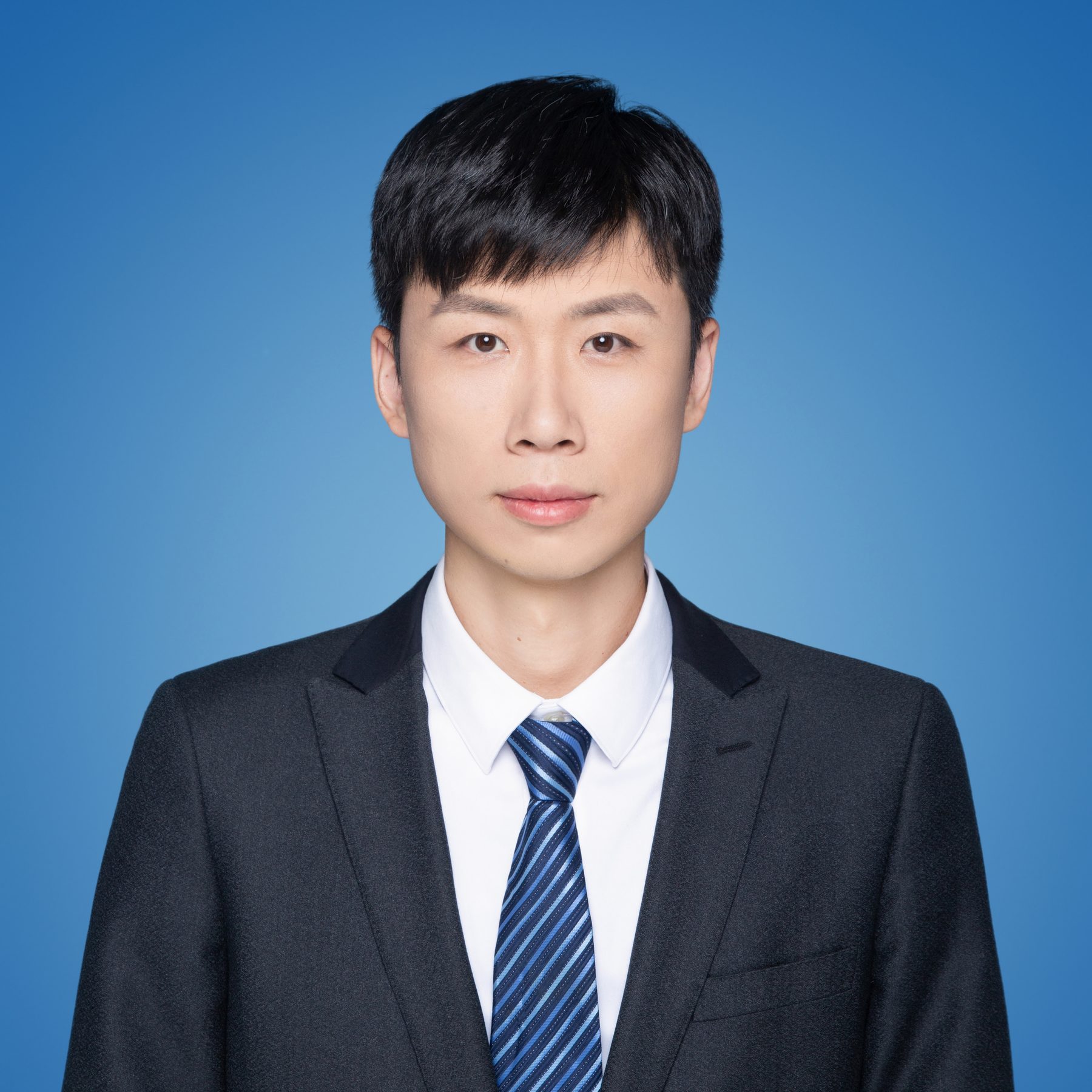 刘扬律师